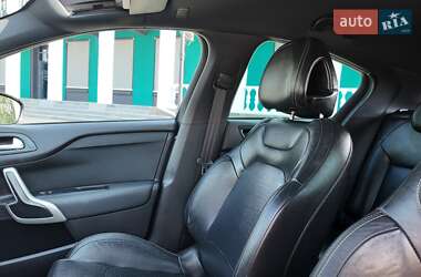 Хэтчбек Citroen DS4 2014 в 