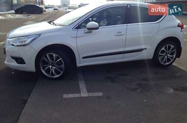 Хэтчбек Citroen DS4 2012 в Киеве