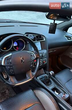 Хэтчбек Citroen DS4 2011 в 