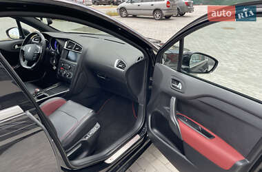 Хэтчбек Citroen DS4 2012 в 