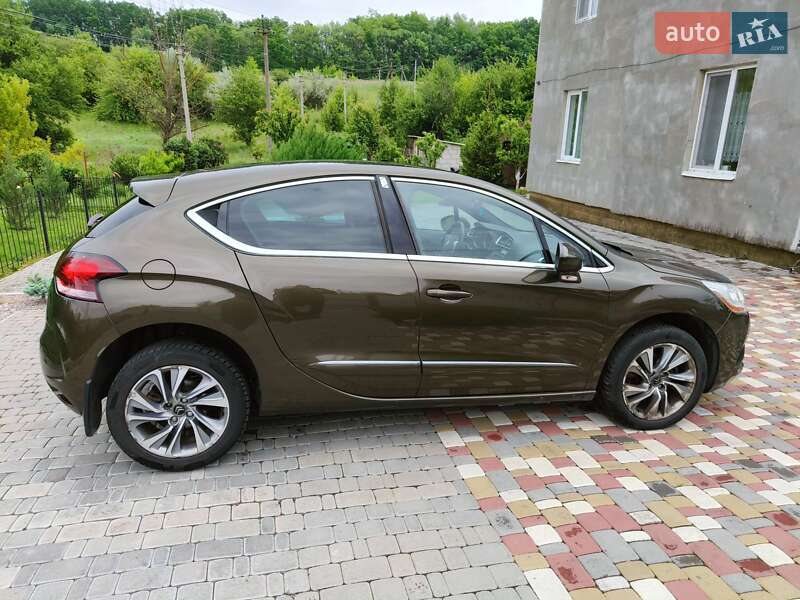 Хетчбек Citroen DS4 2013 в Обухові