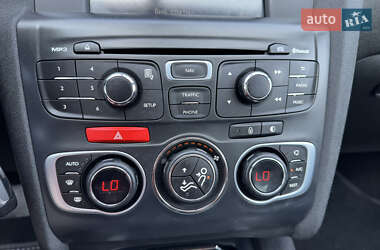 Хэтчбек Citroen DS4 2015 в 