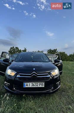 Хэтчбек Citroen DS4 2012 в 