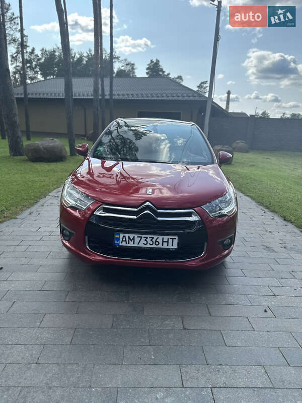 Citroen DS4 2011
