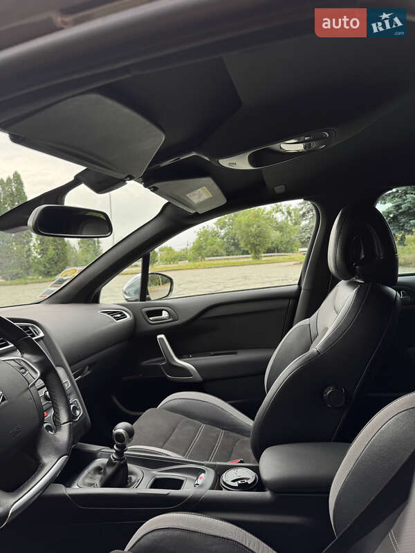 Хэтчбек Citroen DS4 2017 в Дубно