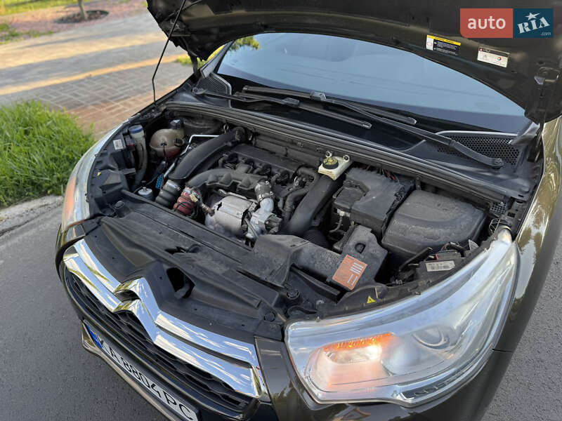 Хетчбек Citroen DS4 2012 в Києві