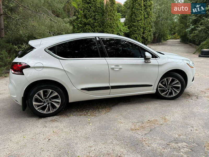 Хэтчбек Citroen DS4 2012 в Харькове