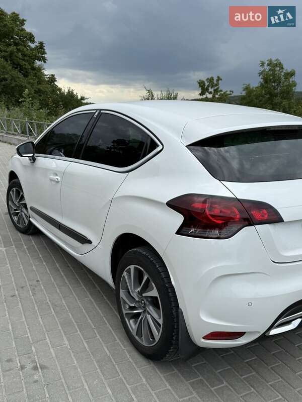 Хетчбек Citroen DS4 2012 в Теребовлі фото 2 Хетчбек Citroen DS4 2012 в Теребовлі