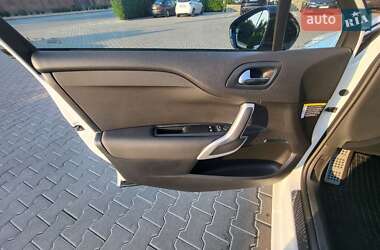 Хэтчбек Citroen DS4 2016 в 