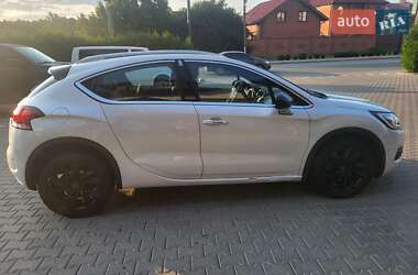 Хэтчбек Citroen DS4 2016 в 