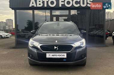 Хэтчбек Citroen DS4 2016 в 