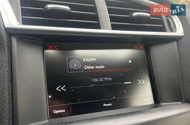 Хэтчбек Citroen DS4 2016 в 