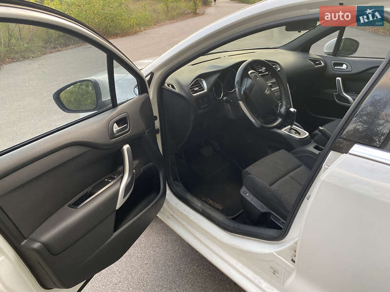 Хэтчбек Citroen DS4 2012 в Хмельницком