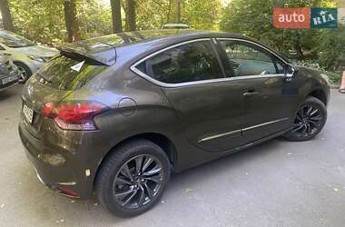 Хэтчбек Citroen DS4 2012 в 