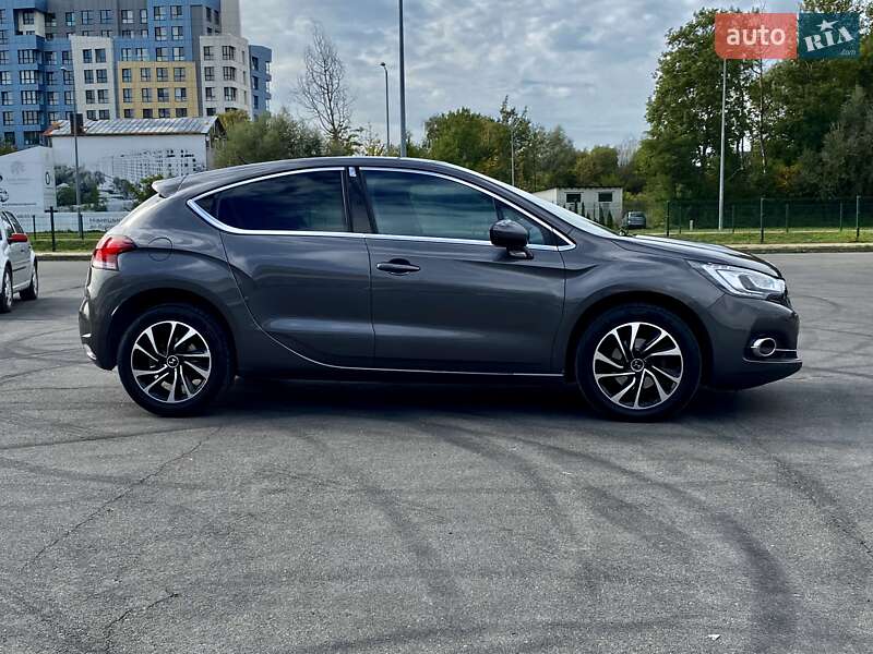 Хэтчбек Citroen DS4 2017 в Львове