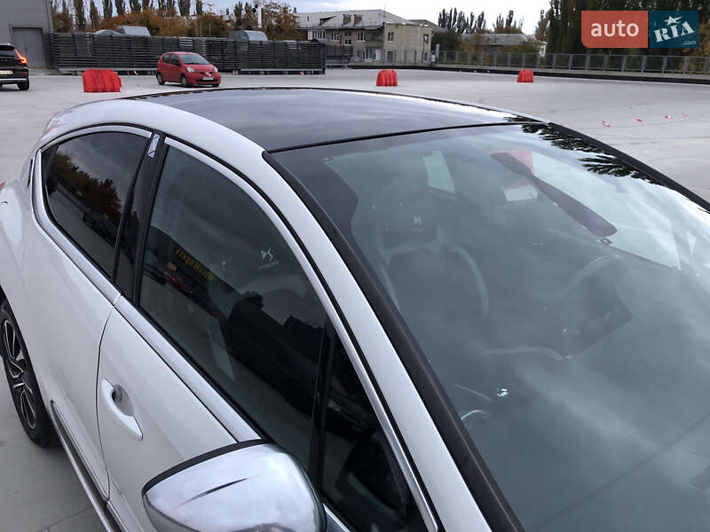 Хетчбек Citroen DS4 2014 в Києві