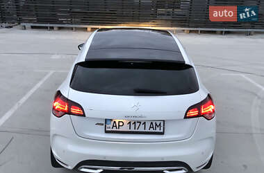 Хетчбек Citroen DS4 2014 в  фото 17 Хетчбек Citroen DS4 2014 в