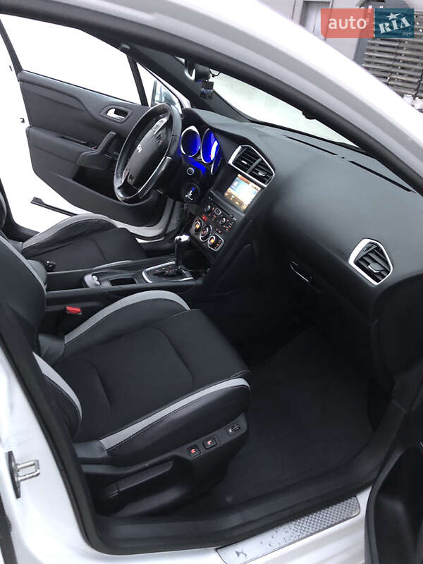 Хетчбек Citroen DS4 2014 в Києві