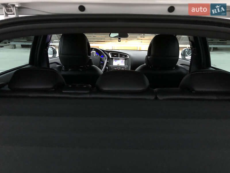 Хетчбек Citroen DS4 2014 в Києві