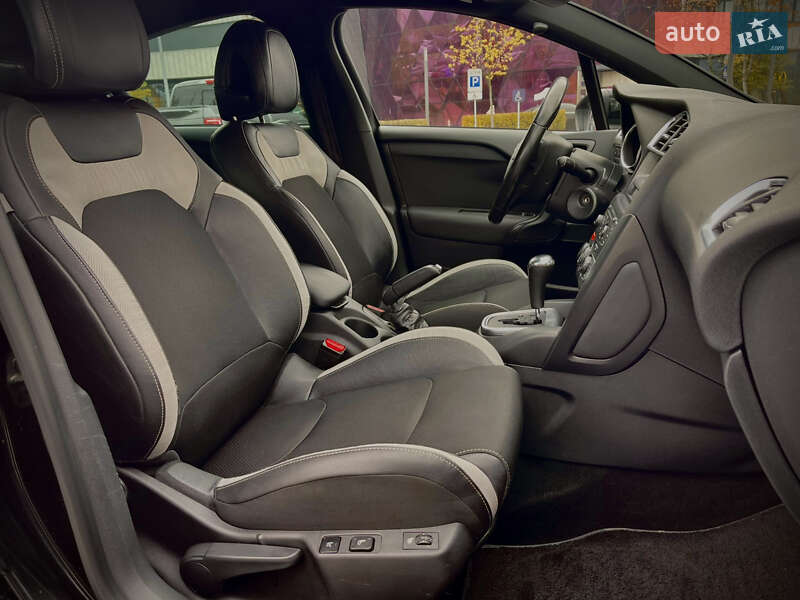 Хетчбек Citroen DS4 2012 в Києві