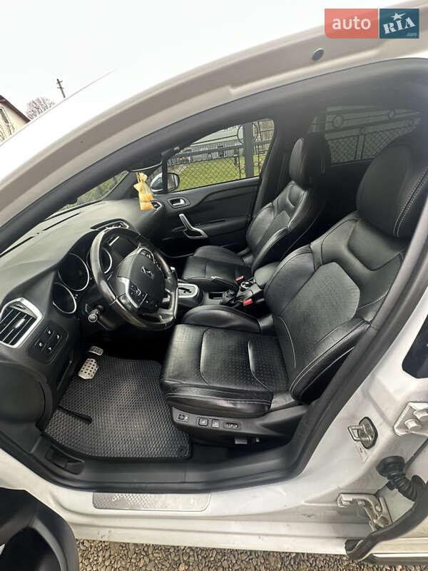 Хэтчбек Citroen DS4 2012 в Дрогобыче фото 9 Хэтчбек Citroen DS4 2012 в Дрогобыче