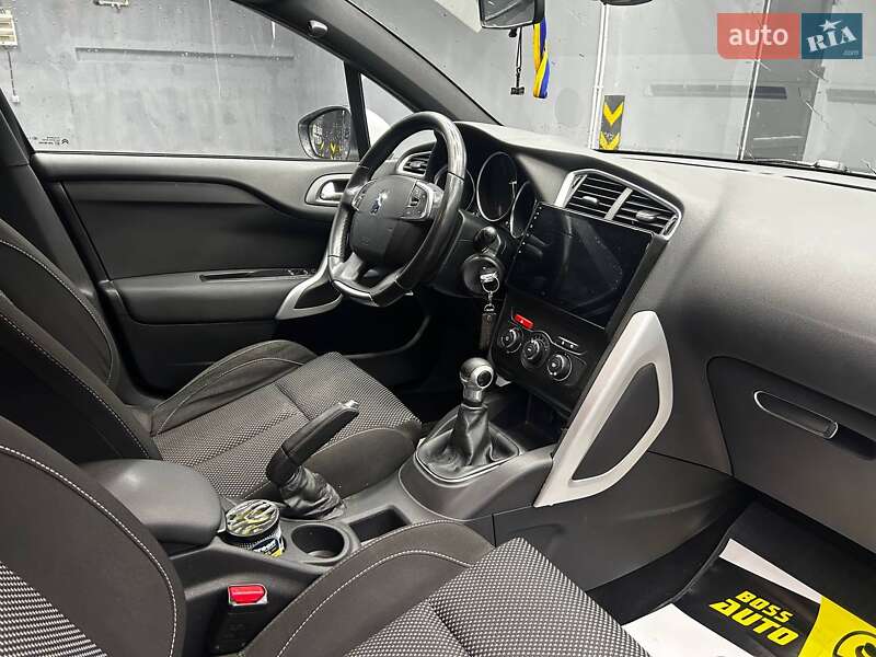 Хетчбек Citroen DS4 2012 в Чернівцях фото 16 Хетчбек Citroen DS4 2012 в Чернівцях