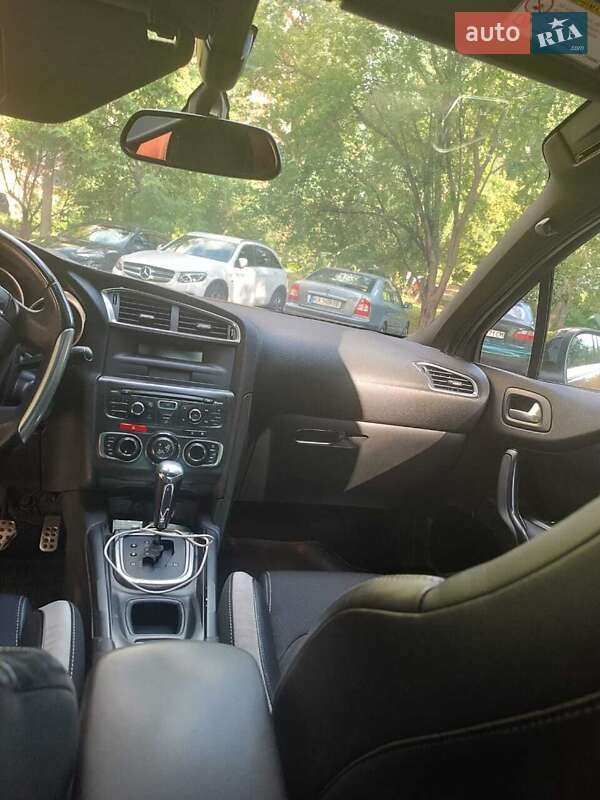 Хетчбек Citroen DS4 2013 в Києві