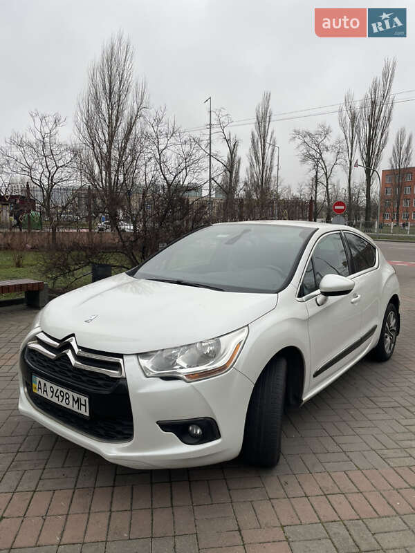 Citroen DS4 2012