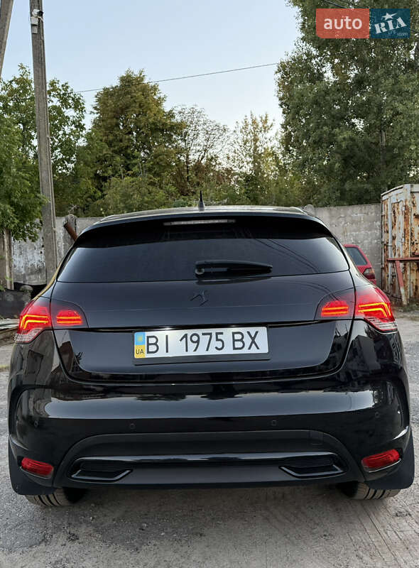 Хэтчбек Citroen DS4 2012 в Полтаве