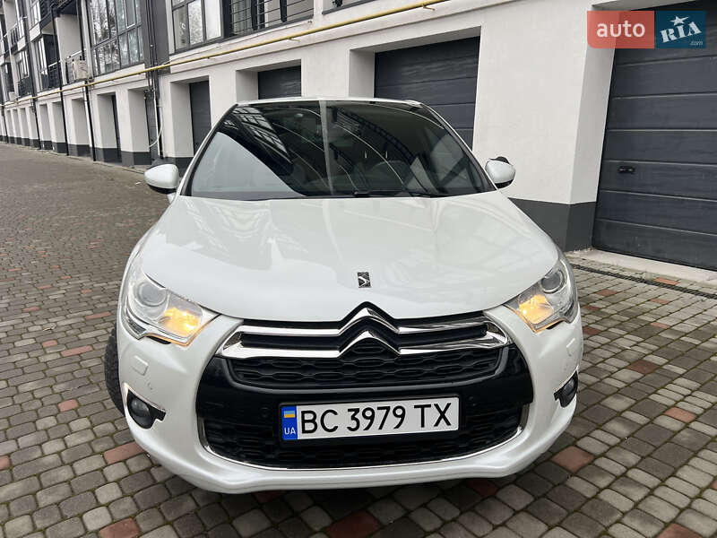 Хэтчбек Citroen DS4 2013 в Львове