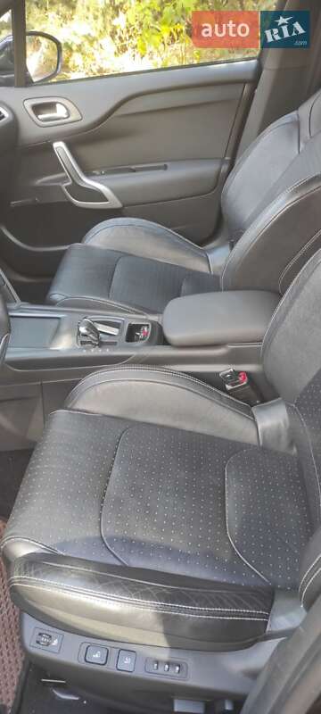 Хетчбек Citroen DS4 2012 в Черкасах