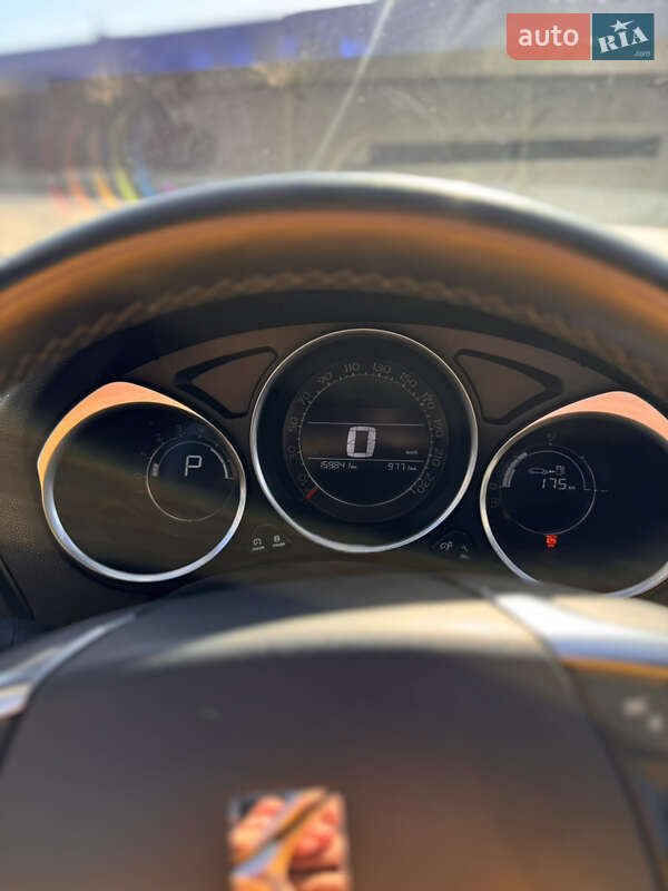 Хетчбек Citroen DS4 2013 в Умані фото 25 Хетчбек Citroen DS4 2013 в Умані