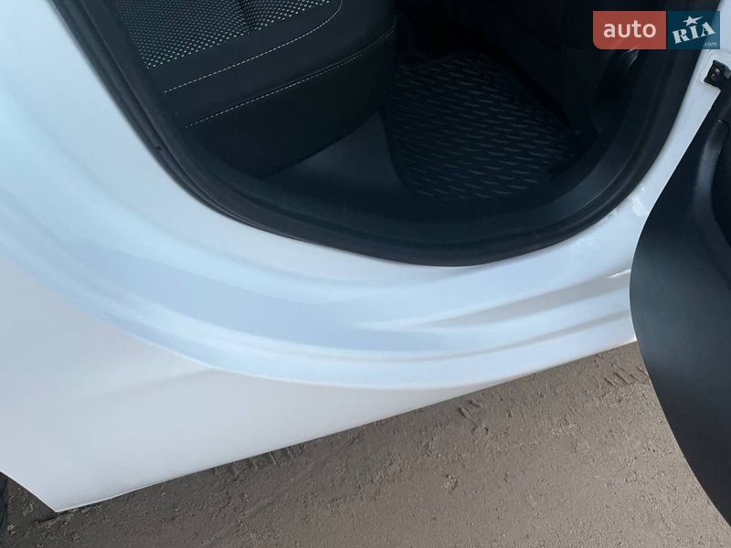 Хэтчбек Citroen DS4 2013 в Первомайске