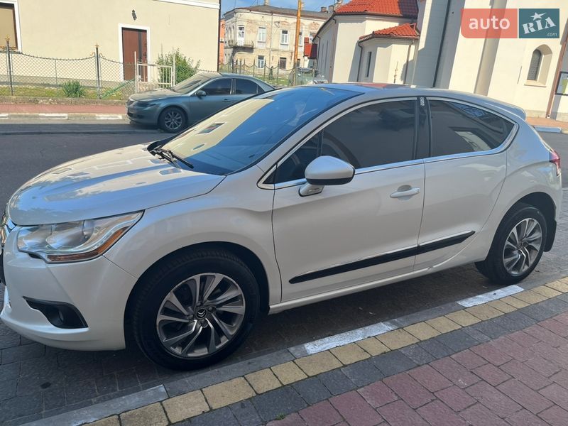 Хэтчбек Citroen DS4 2013 в Стрые
