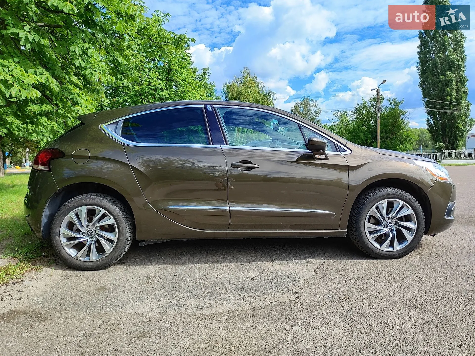 Citroen DS4 2013 VIN VF7NX5FEADY511065 фото оголошення 9 з 24