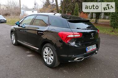 Хэтчбек Citroen DS5 2014 в 