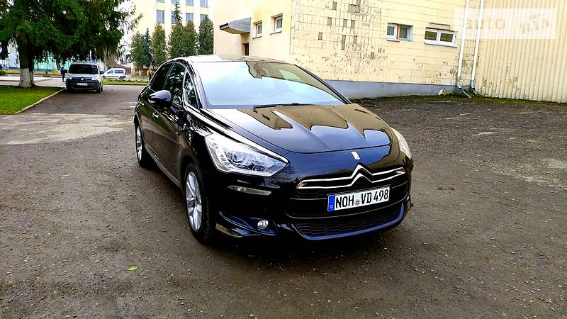 Хетчбек Citroen DS5 2014 в Дубні