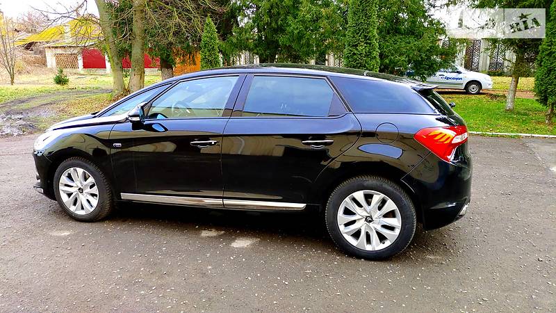 Хетчбек Citroen DS5 2014 в Дубні