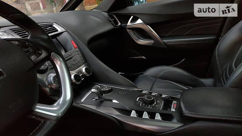 Хетчбек Citroen DS5 2014 в Дубні