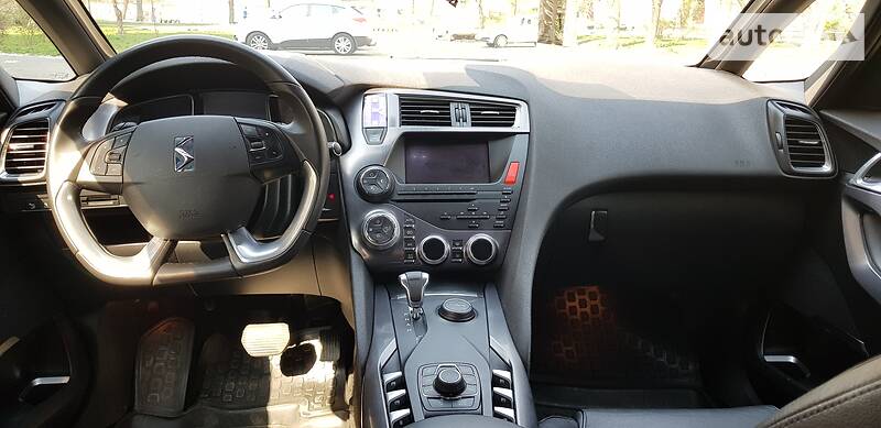 Хетчбек Citroen DS5 2012 в Києві фото 10 Хетчбек Citroen DS5 2012 в Києві