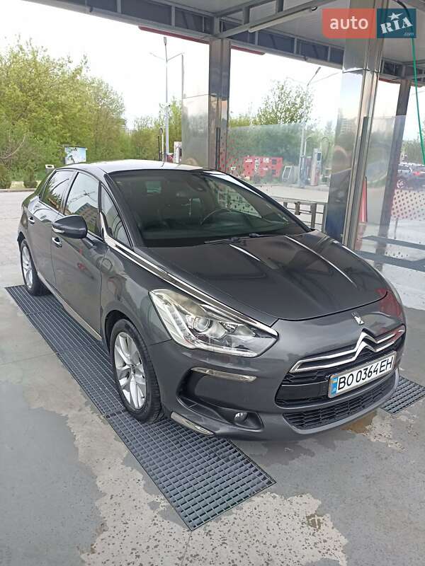 Хетчбек Citroen DS5 2014 в Тернополі фото 4 Хетчбек Citroen DS5 2014 в Тернополі
