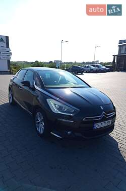 Хэтчбек Citroen DS5 2012 в 