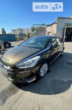 Хэтчбек Citroen DS5 2013 в Сумах