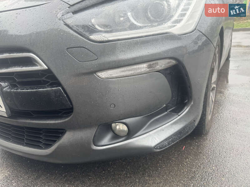 Хетчбек Citroen DS5 2013 в Дніпрі