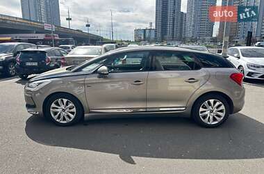 Хетчбек Citroen DS5 2012 в 