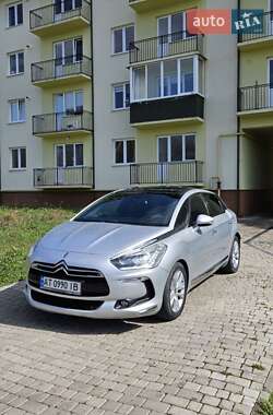 Хэтчбек Citroen DS5 2013 в 