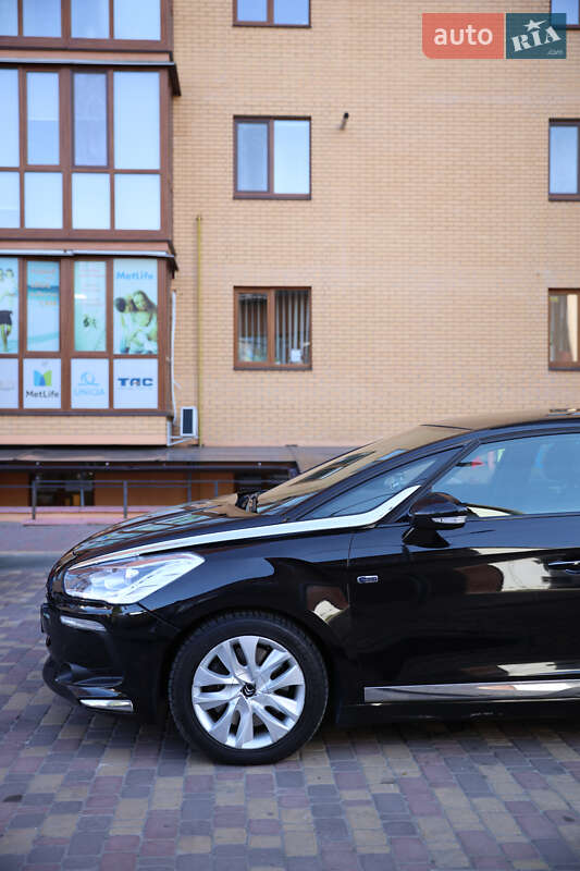 Хетчбек Citroen DS5 2014 в Вінниці