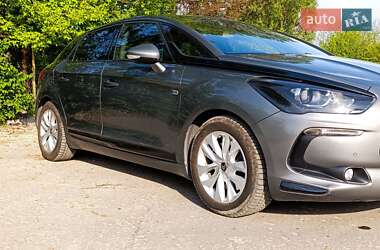 Хетчбек Citroen DS5 2013 в Дніпрі
