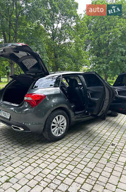 Хэтчбек Citroen DS5 2014 в 