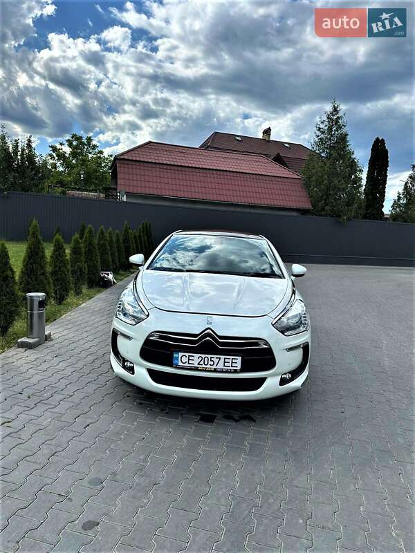 Хетчбек Citroen DS5 2014 в Чернівцях
